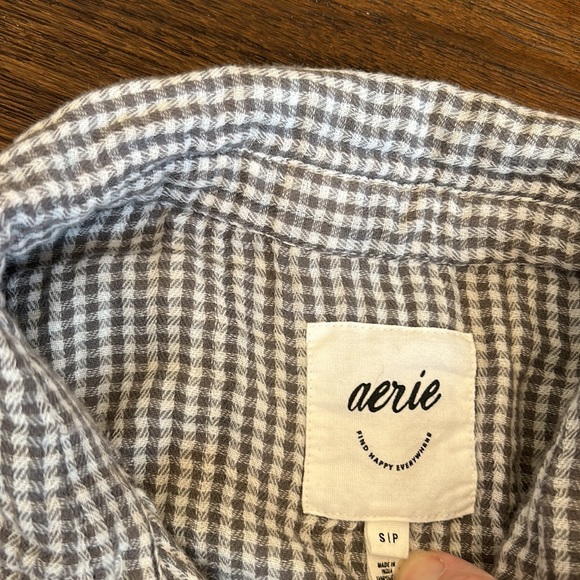 Aerie soft button up, size small - Picture 2 of 3